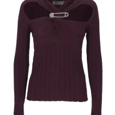 Декорированный трикотаж с вырезами Декорированный трикотаж с вырезами