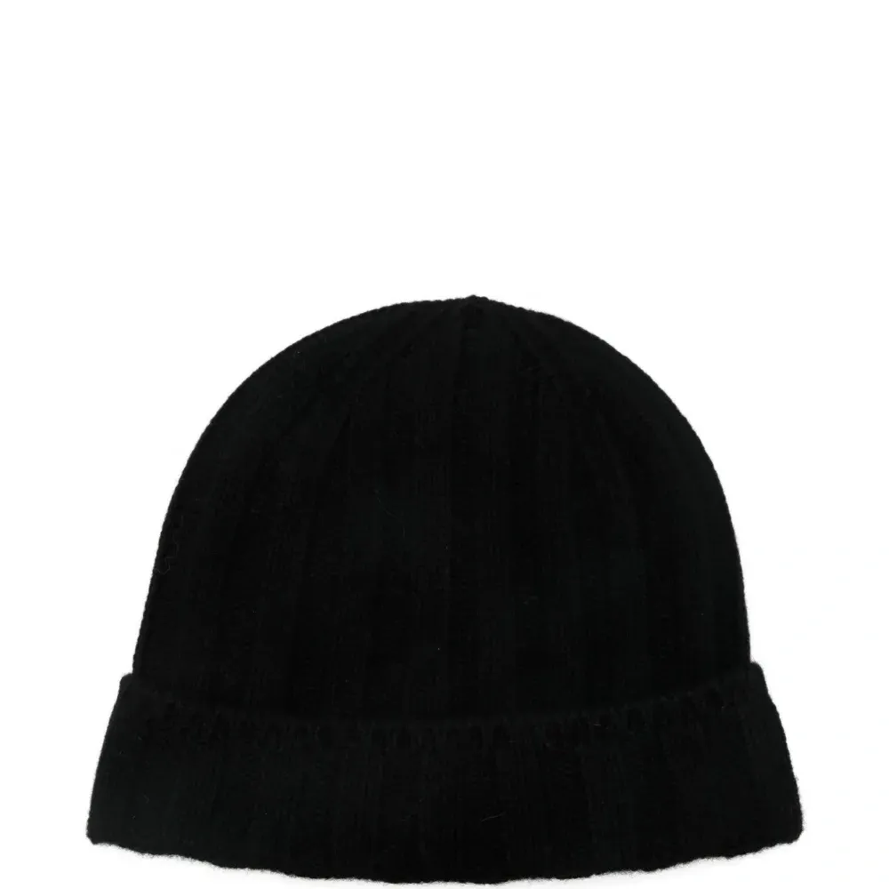 Шерстяная шапка бини Nadine