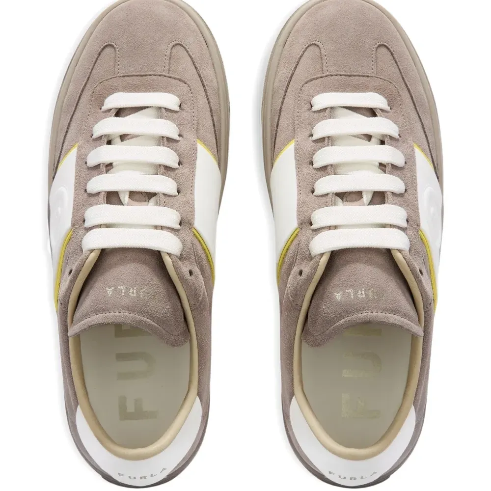 Кроссовки Enjoy с логотипом