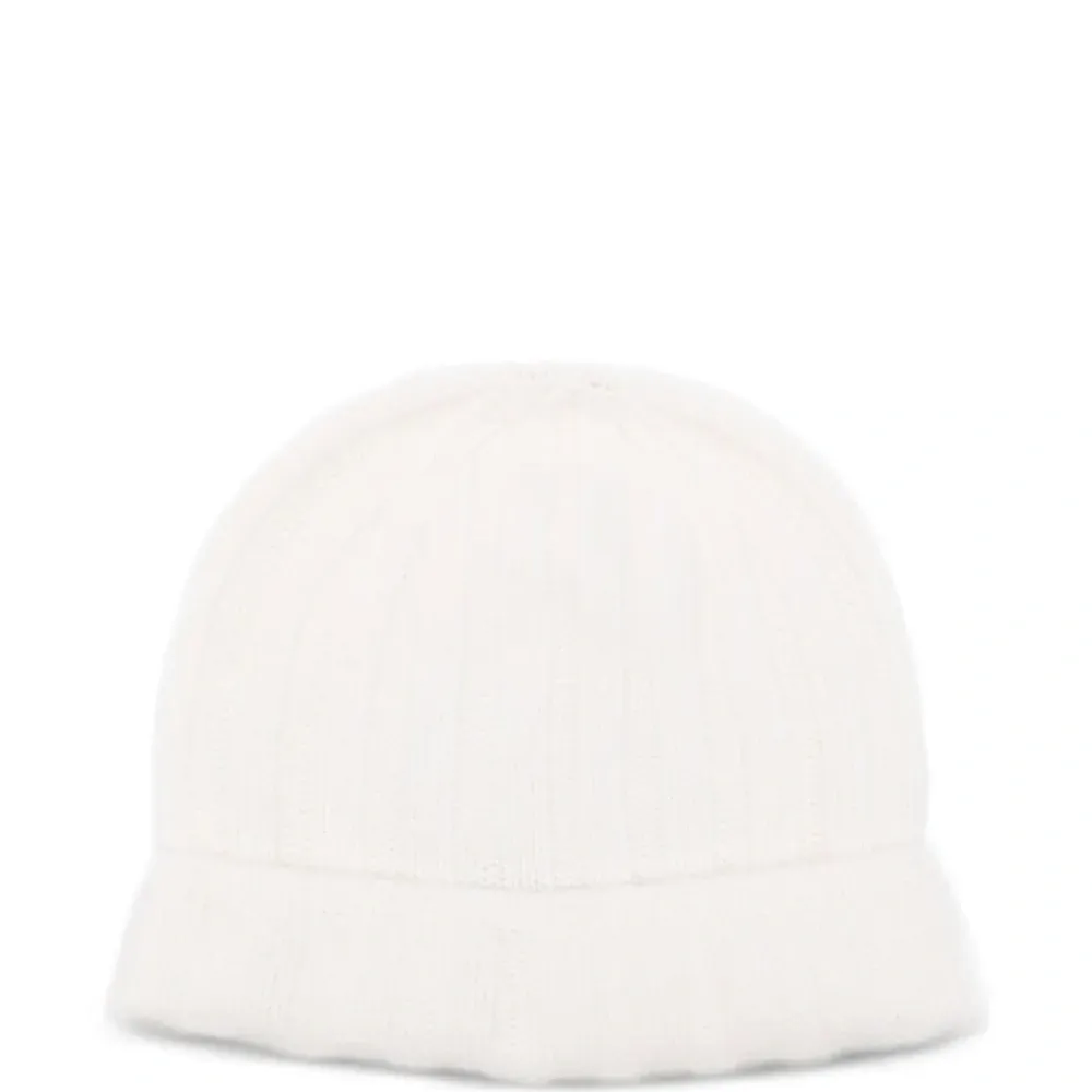 Шерстяная шапка бини Nadine