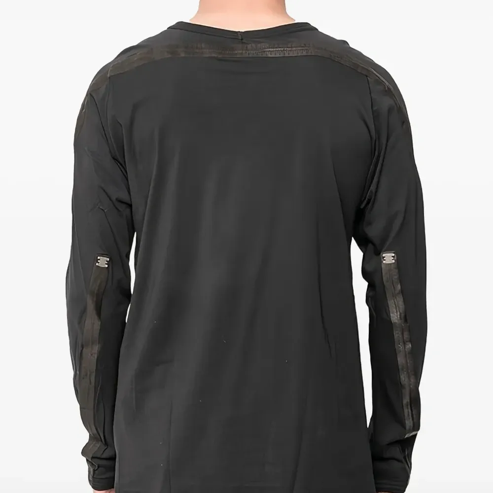 Футболка с длинными рукавами