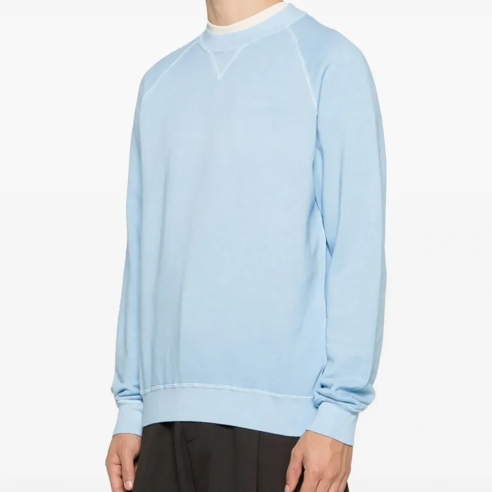 Толстовка с рукавами реглан