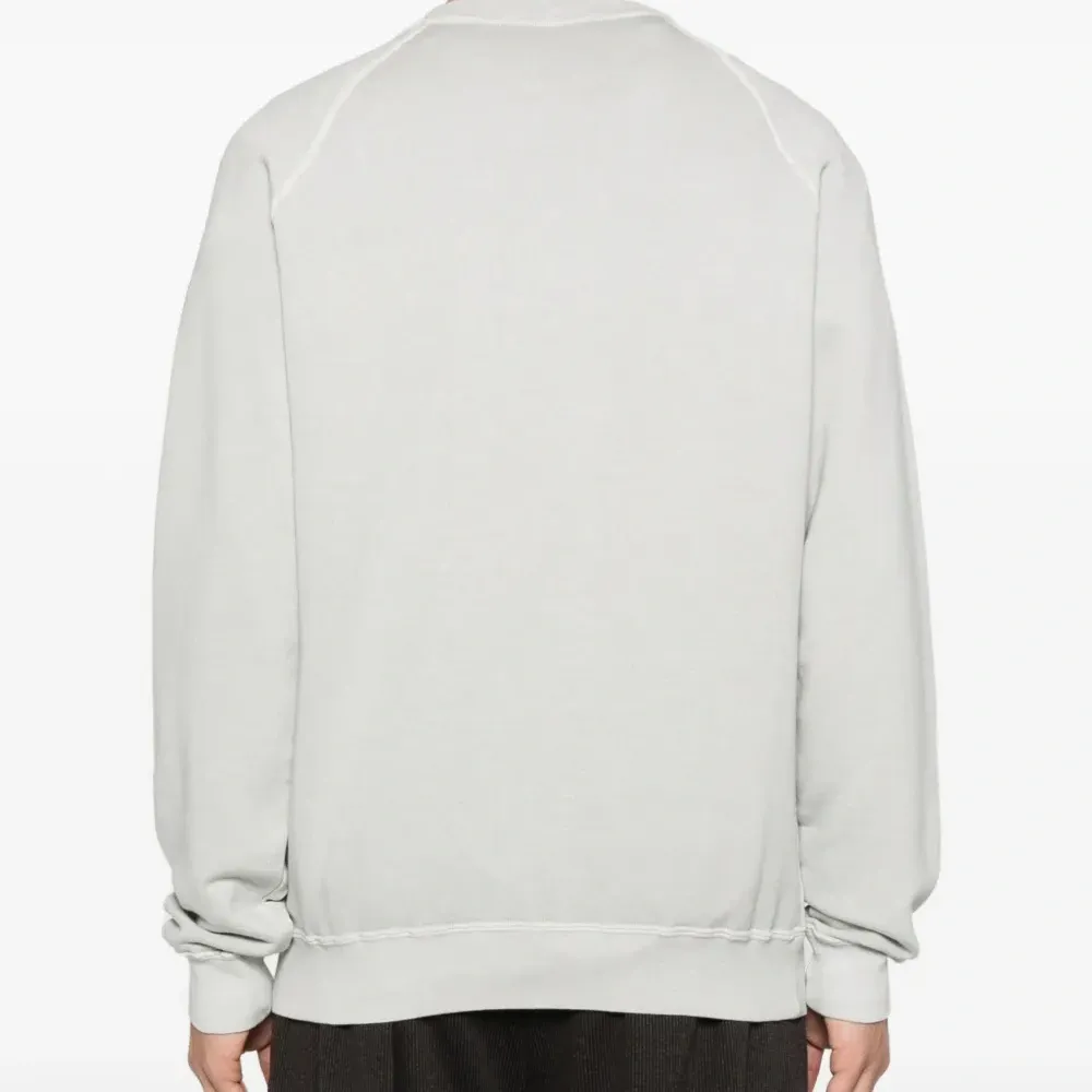 Толстовка с рукавами реглан