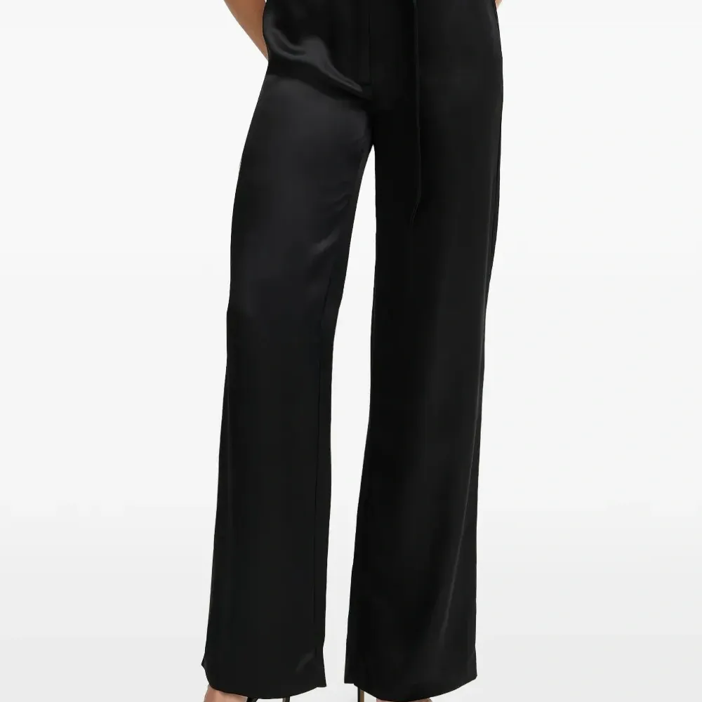 Брюки с поясом