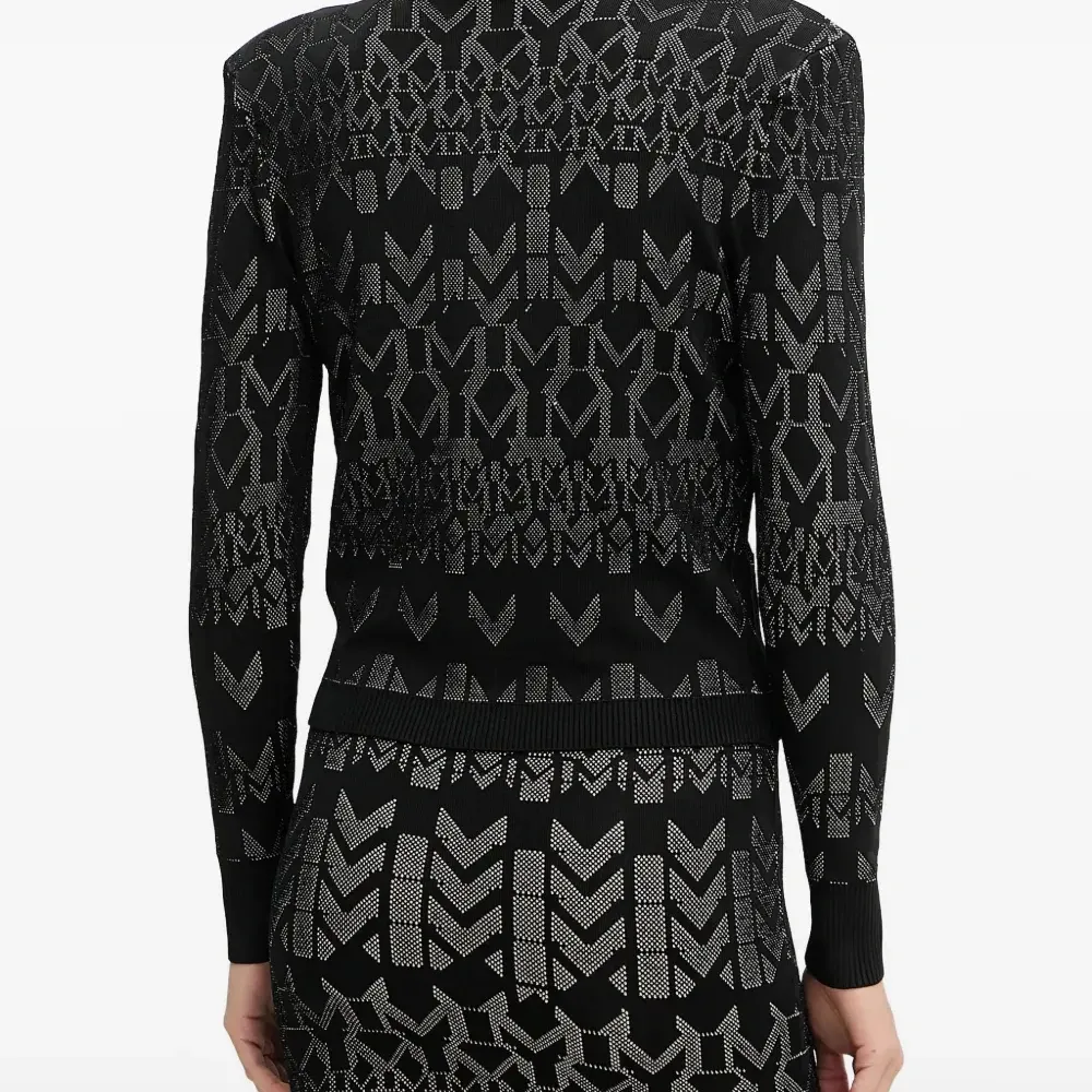 Кардиган с узором