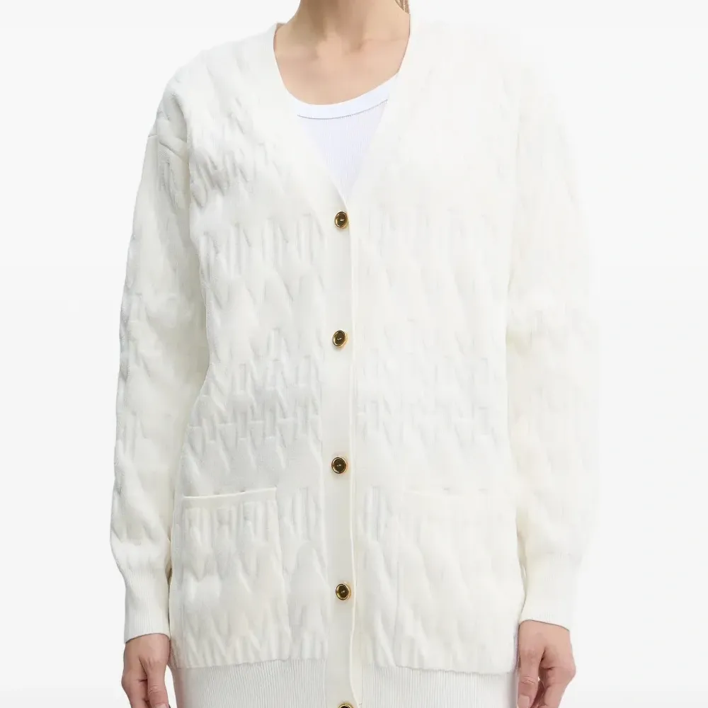 Кардиган на пуговицах