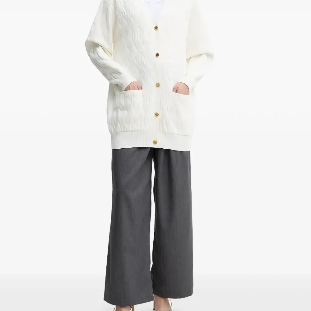 Кардиган на пуговицах