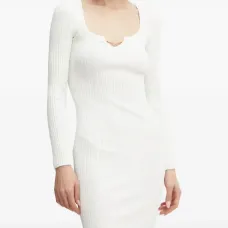 Трикотажное мини-платье с цепочкой