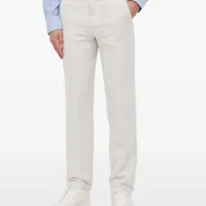 Брюки на пуговицах