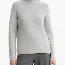 Джемпер с длинными рукавами