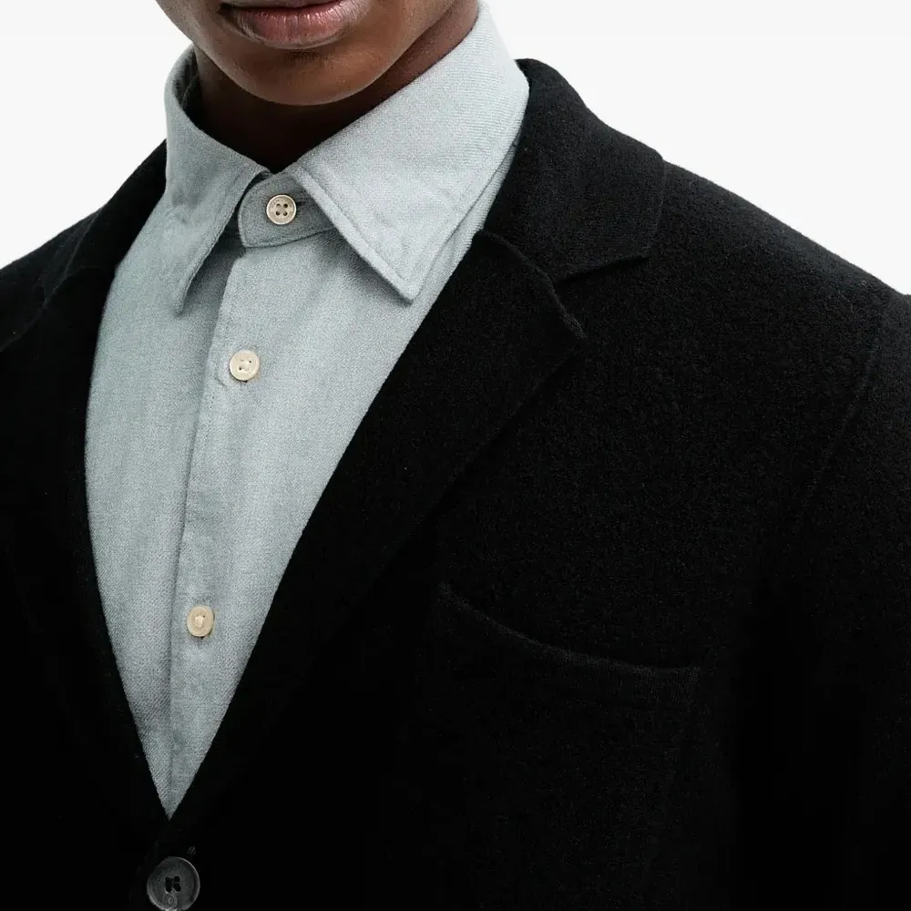 Жакет с лацканами с вырезом