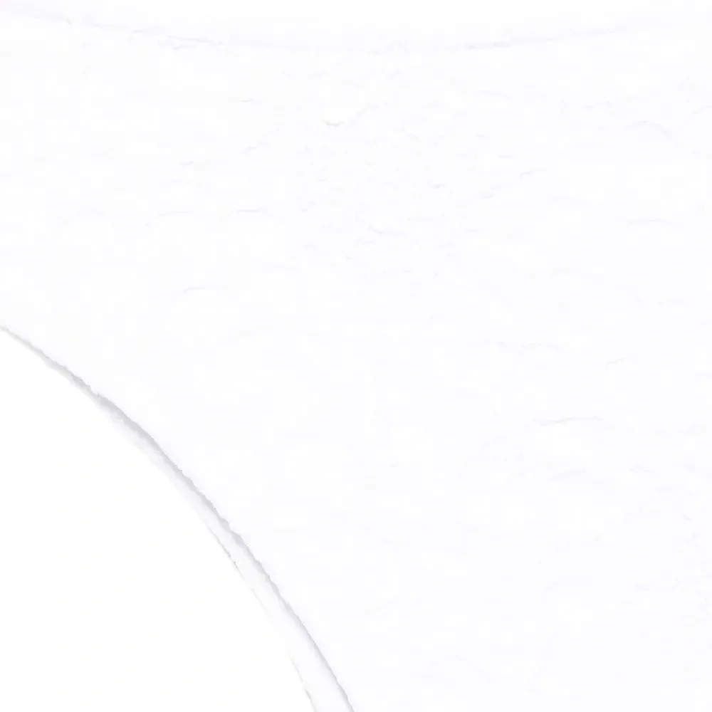 Бикини-низ с цветочной вышивкой