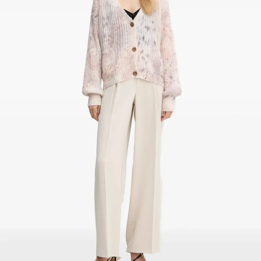 Кардиган на пуговицах