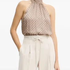 Топ с вырезом халтер и монограммой