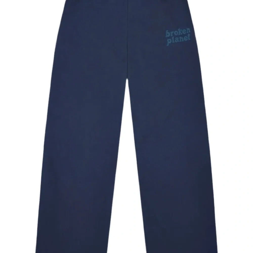 Спортивные брюки с эластичным поясом