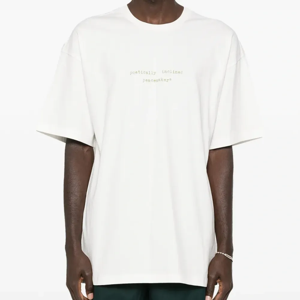 Футболка с круглым вырезом