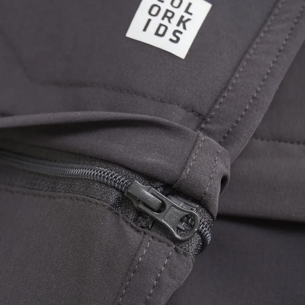 Брюки на молнии Брюки на молнии