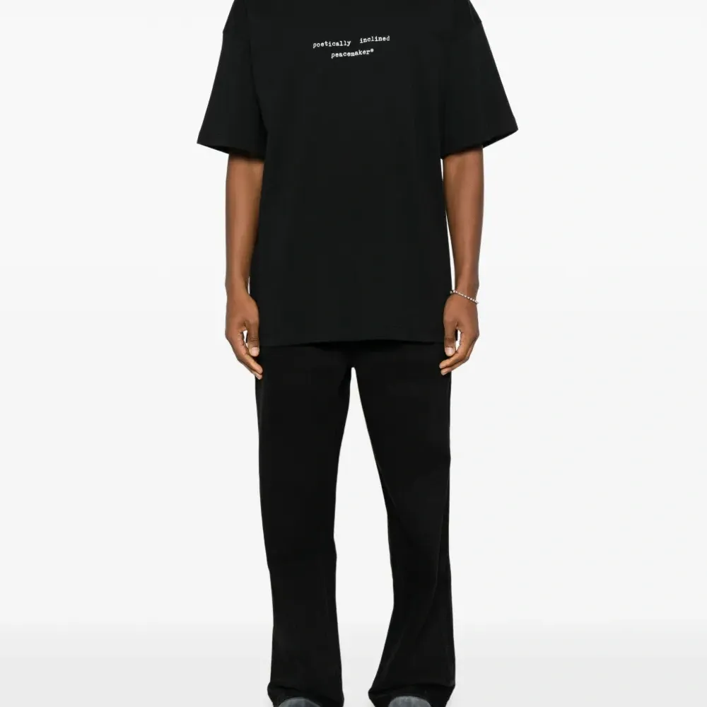 Футболка с круглым вырезом