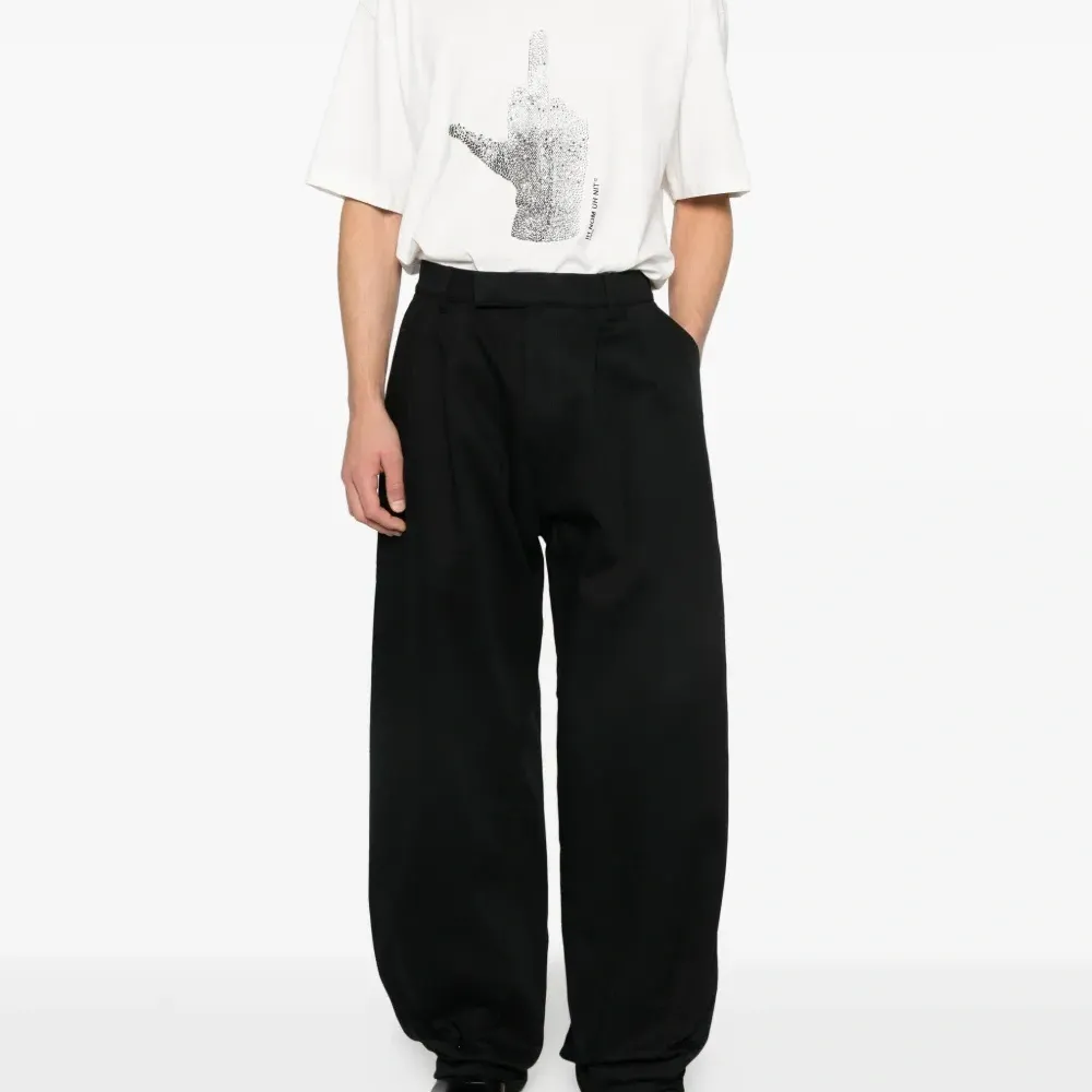 Футболка Diamond Glove с термостразами