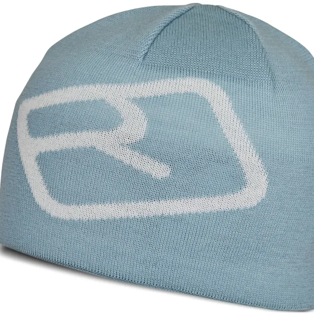 Шапка бини с логотипом