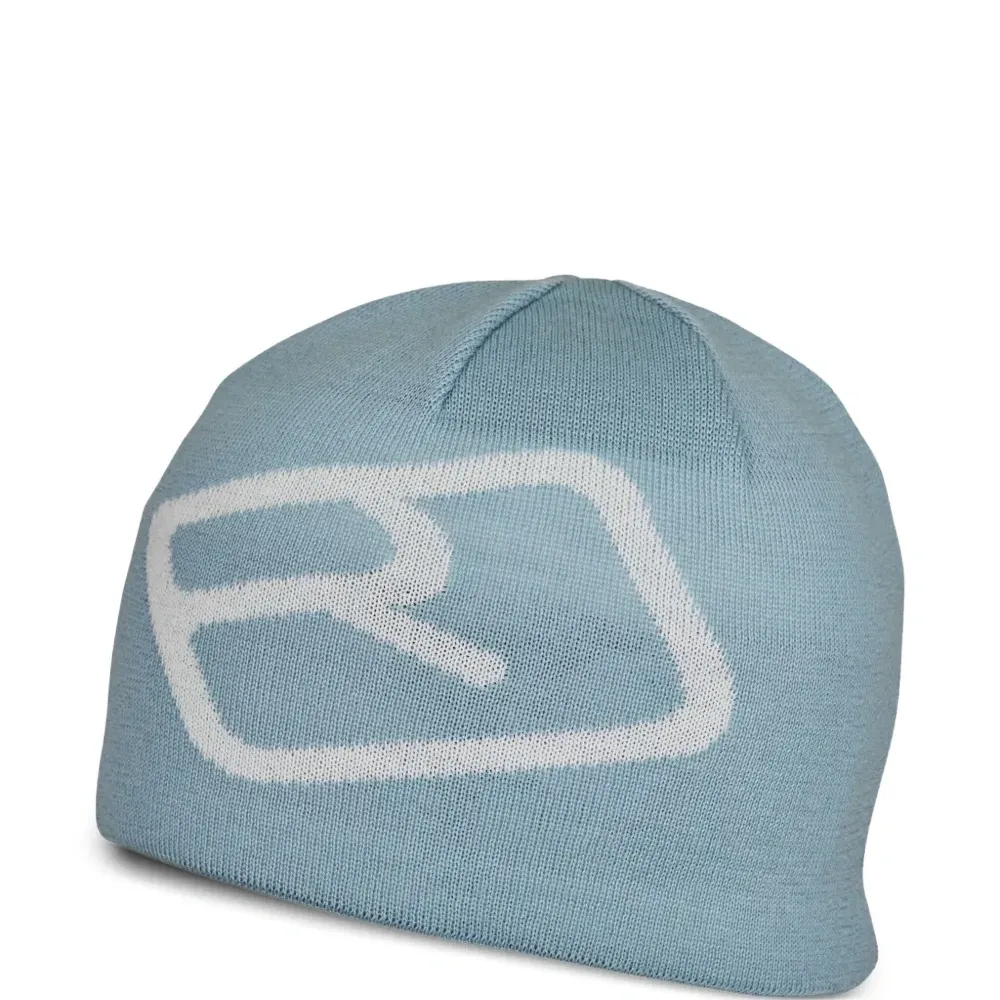 Шапка бини с логотипом