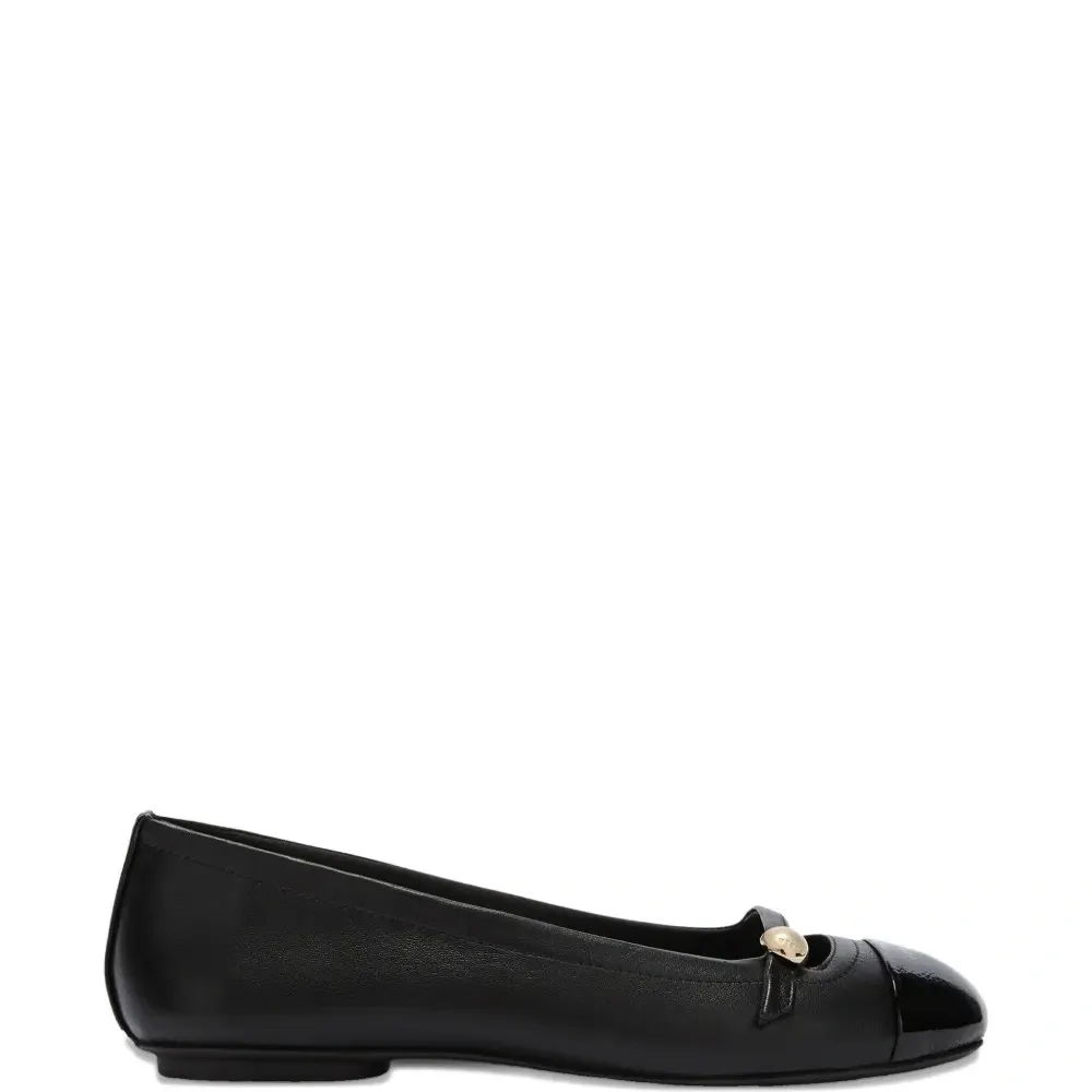 Балетки с украшениями