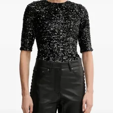 Топ, украшенный пайетками Топ, украшенный пайетками