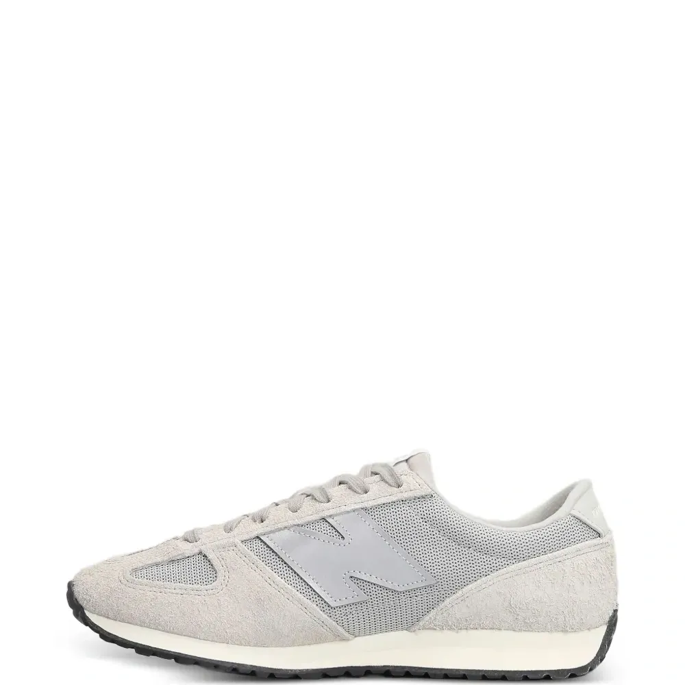 Кроссовки из коллаборации с New Balance