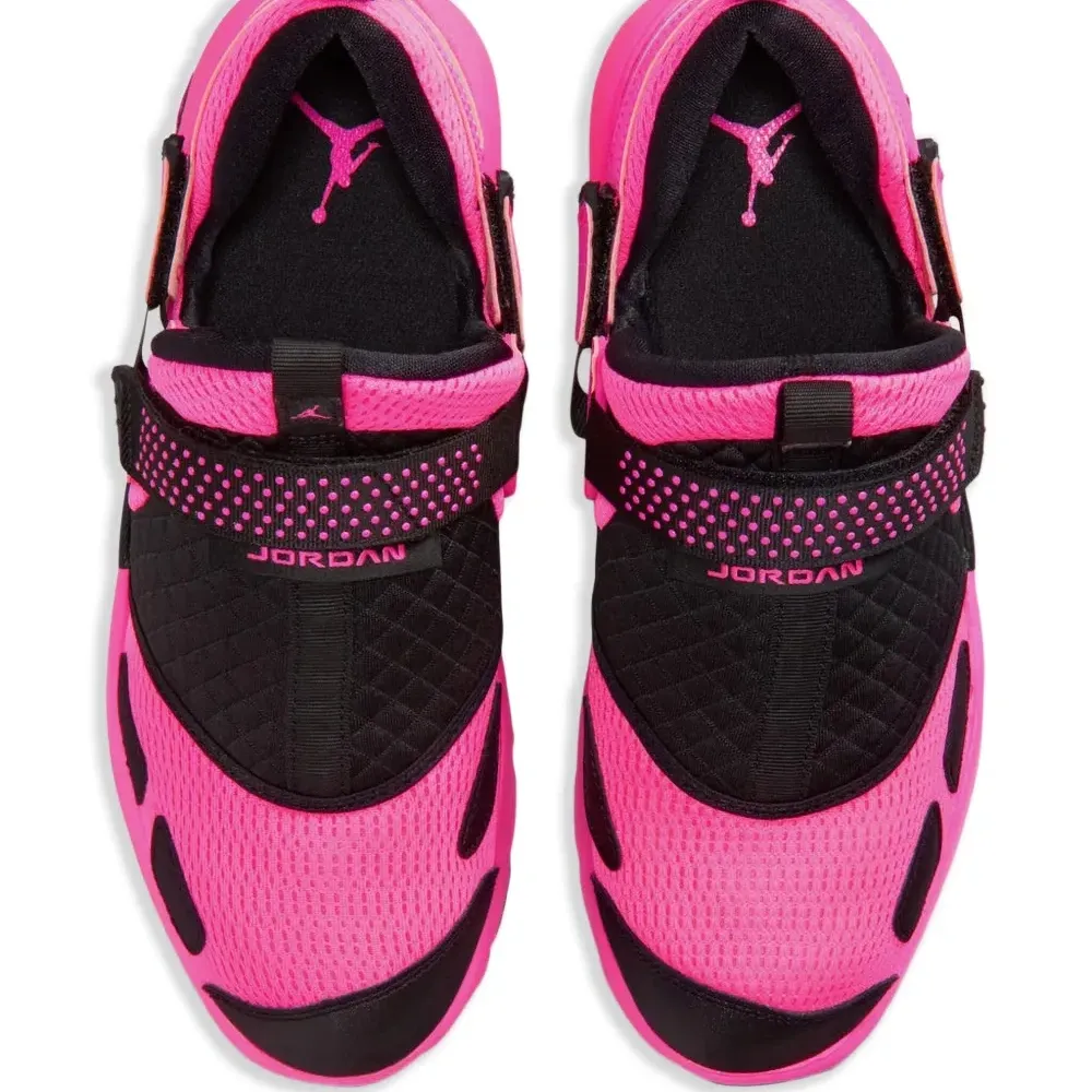 Стеганые кроссовки Trunner LX