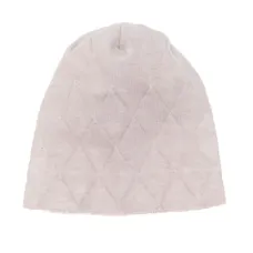 Стеганая шапка с нашивкой-логотипом