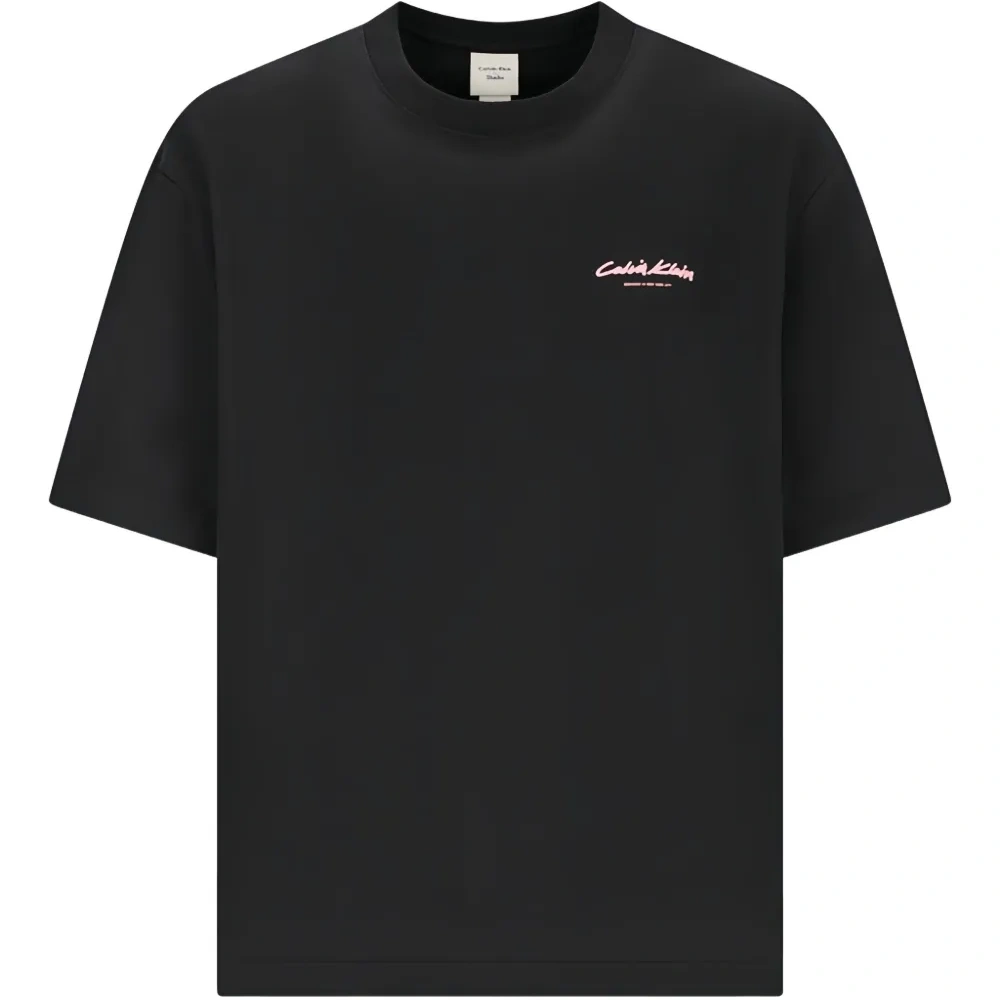 Футболка с логотипом