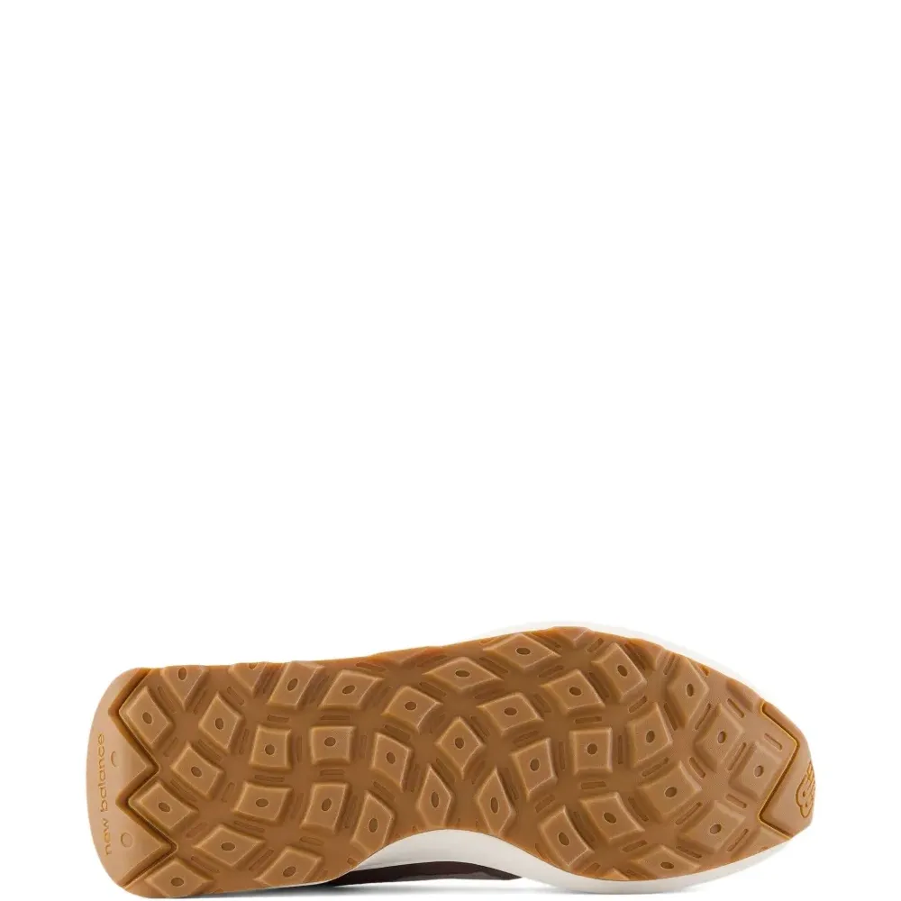 Кроссовки 370 со вставками Кроссовки 370 со вставками