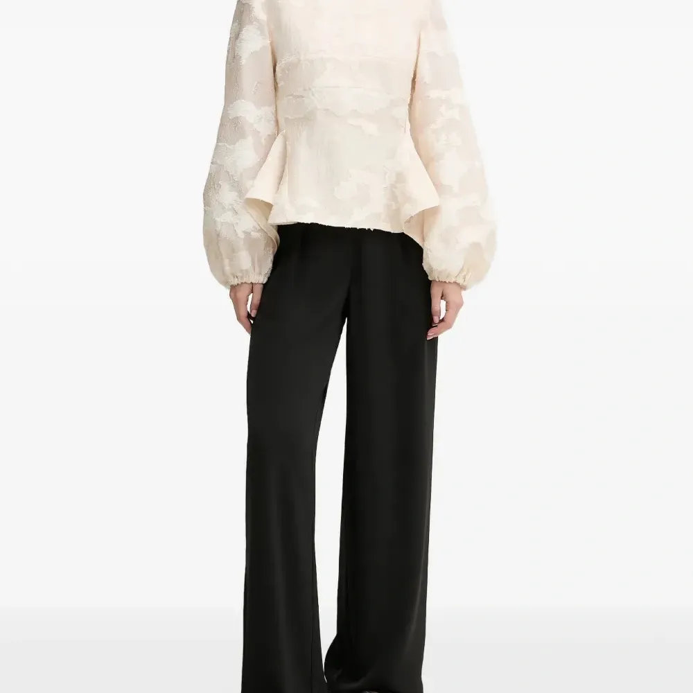 Блузка с цветочным принтом