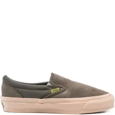 Кроссовки со вставками Кроссовки со вставками