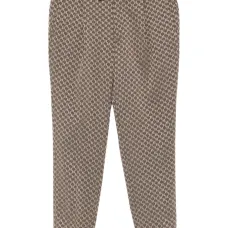 Аккуратные брюки