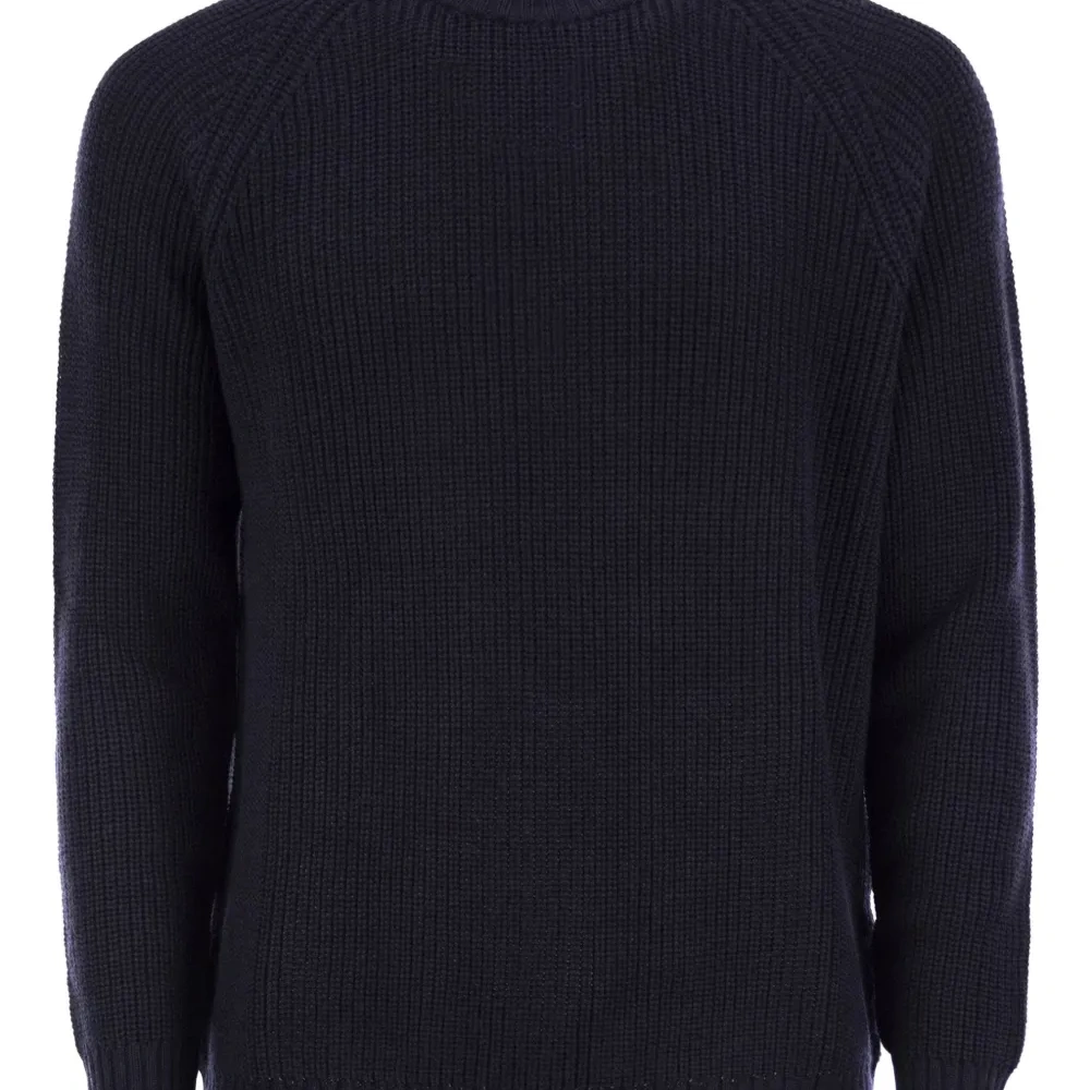 Свитер Rebel с круглым вырезом