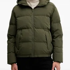 Пуховик с капюшоном