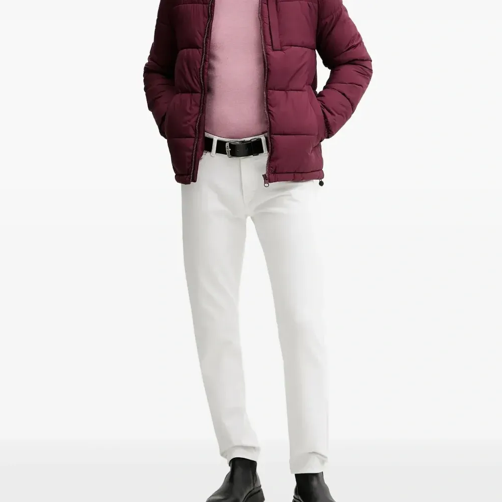 Пуховик на молнии