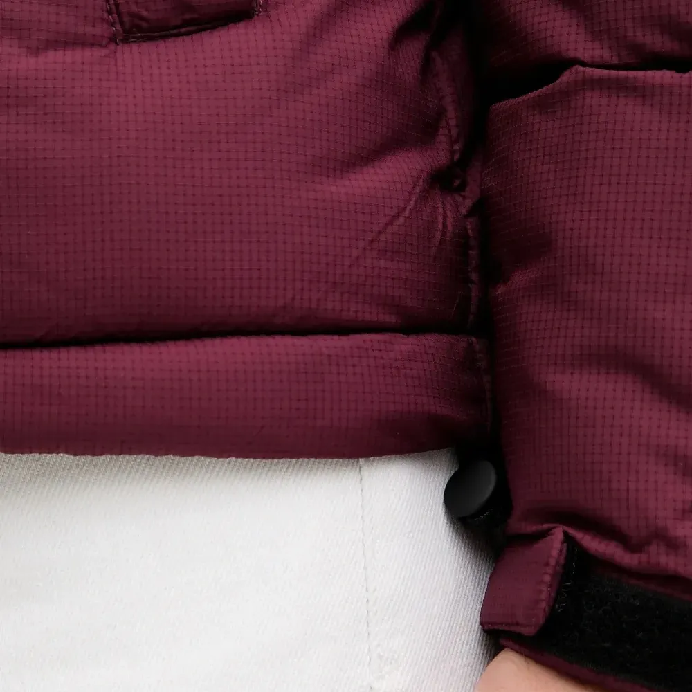 Пуховик на молнии