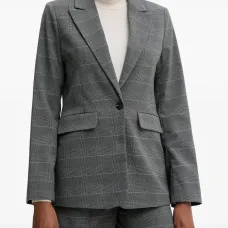 Пиджак с клетчатыми карманами Пиджак с клетчатыми карманами