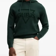 Свитер с капюшоном и логотипом