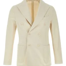 Двубортный пиджак с заостренными лацканами