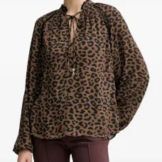 Топ с анималистичным принтом