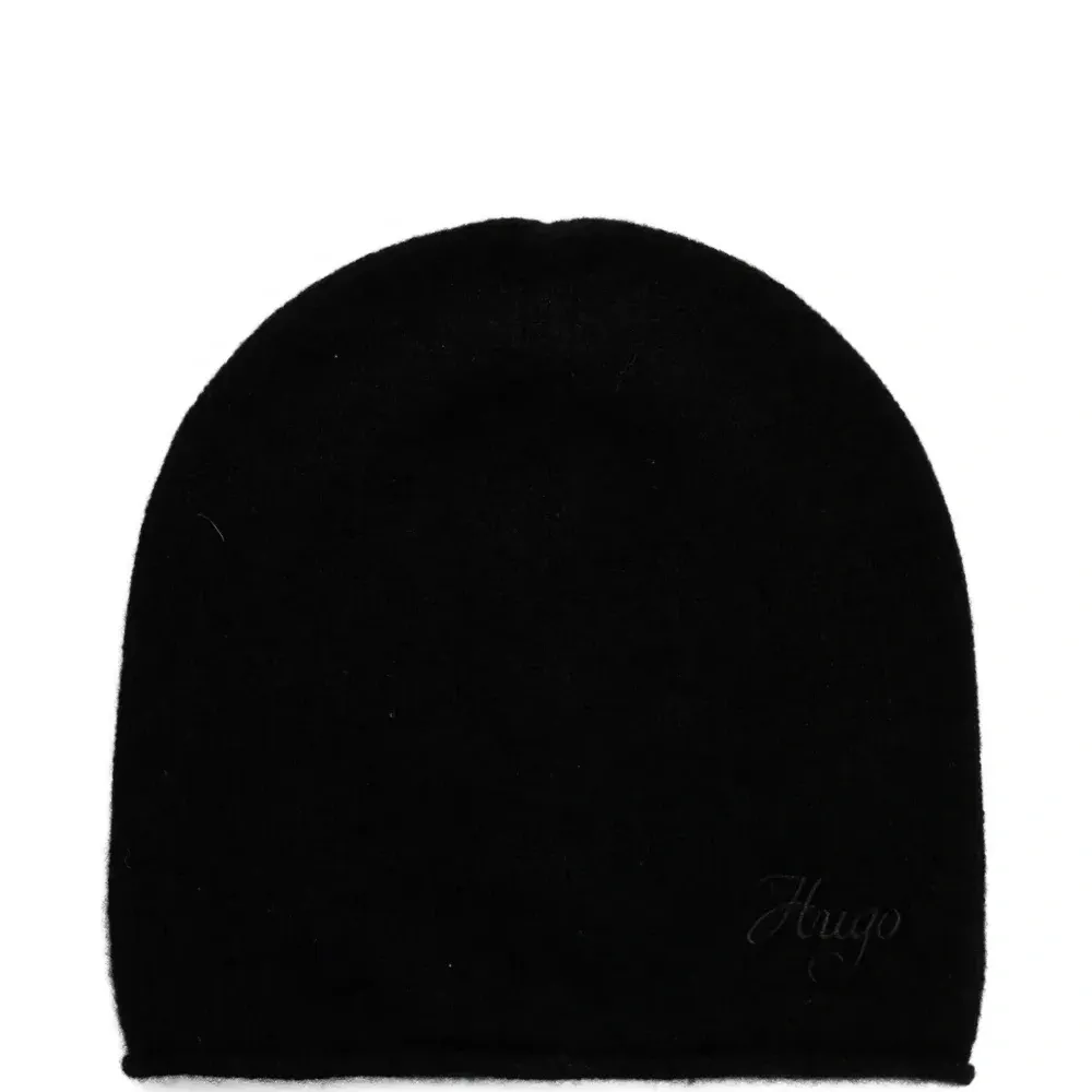 Шапка-бини с логотипом