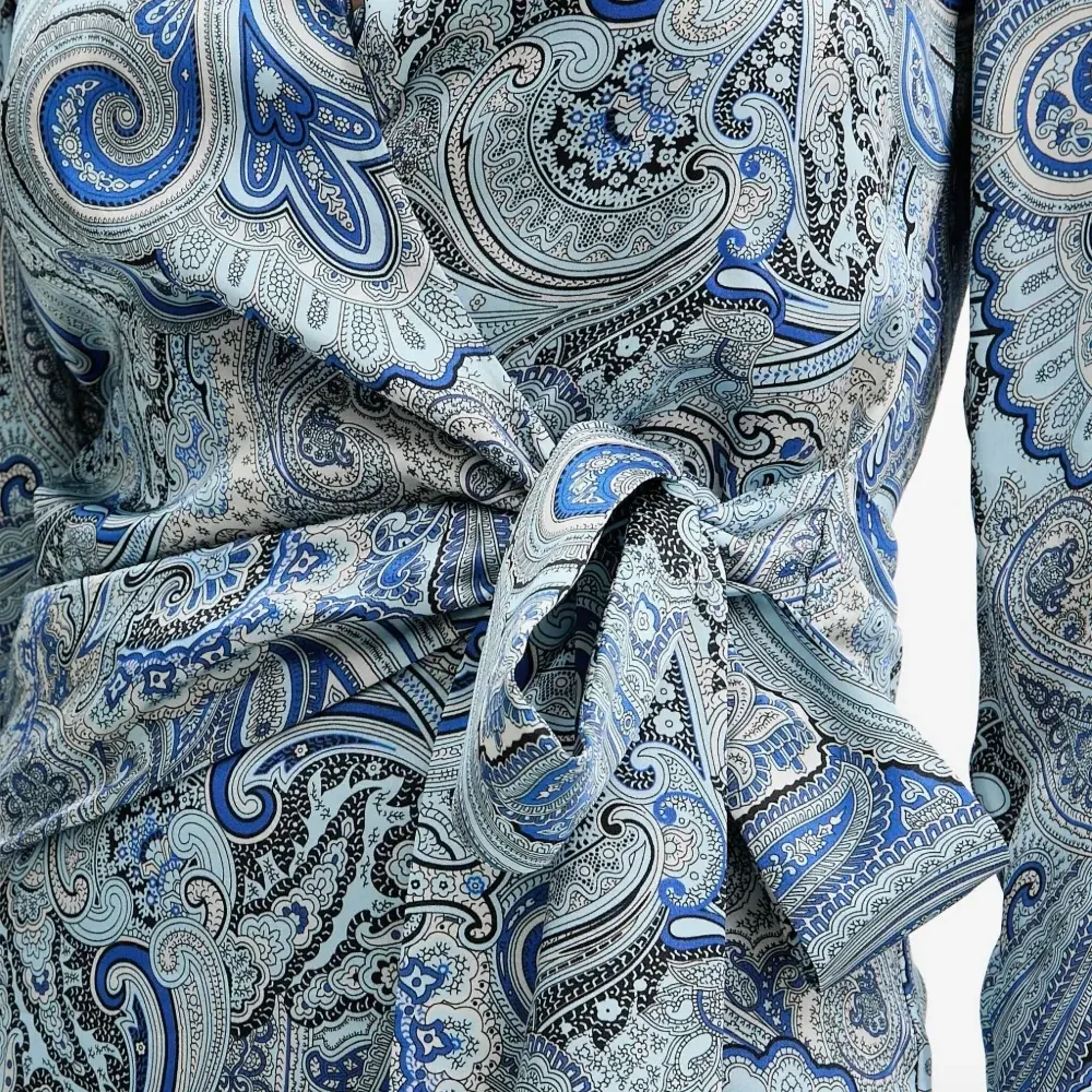 Блузка с принтом пейсли