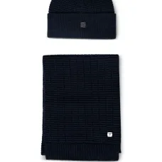 Шарф в рубчик с логотипом