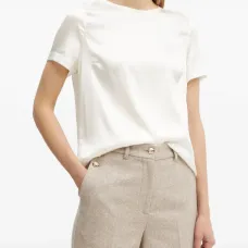 Футболка с короткими рукавами