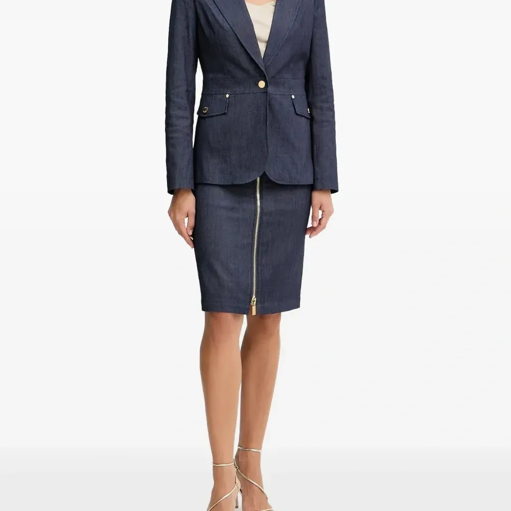 Блейзер с карманами