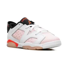 Кроссовки Retro 6 с логотипом Кроссовки Retro 6 с логотипом