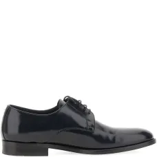 Дерби на шнуровке